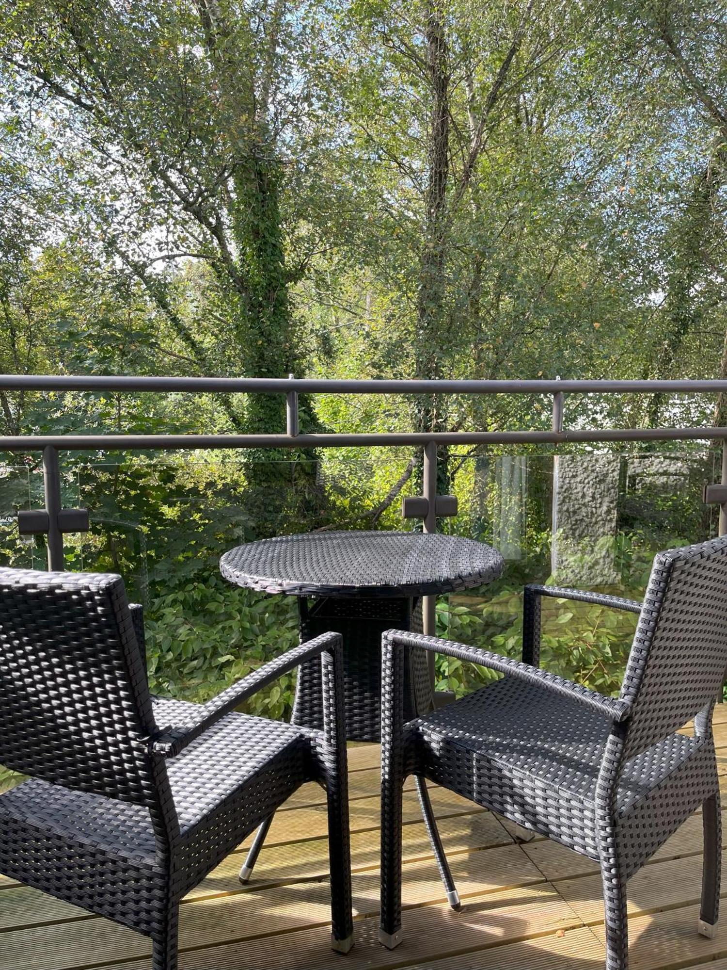 2 Bedroom District At Windermere Marina Village